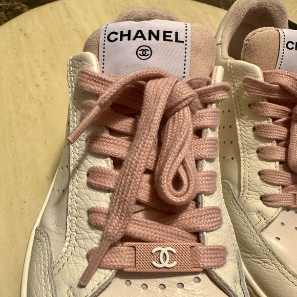 Auth Chanel 22P Pink Panda Sneakers in Size 38.5 - Picture 3 of 10